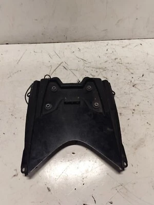 Suzuki GSXR 600 750 2008-2009 OEM centro debajo de la cola carenado dañado Foto 1 de 4
