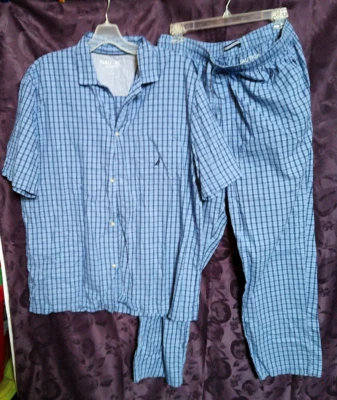 Conjunto de pijama masculino azul xadrez Náutica, tamanho grande - Imagem 1 de 4