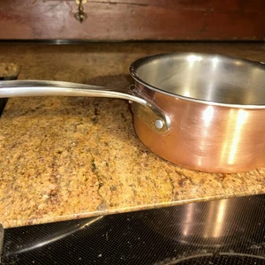 IL MULINO NEW YORK PENTOLA IN RAME. TOP/MANIGLIE IN ACCIAIO INOX 7” x 3,25” usato senza coperchio - Foto 1 di 8