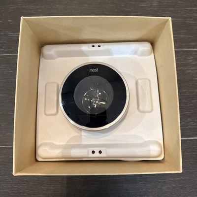 Termostato de aprendizaje Nest 2da generación - con anillo de ajuste de acero inoxidable Foto 1 de 4