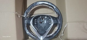 VOLANTE ALFA ROMEO GIULIETTA CUCITURE ROSSE leggere descrizione per lo sconto - Foto 1 di 8