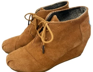 Toms Womens Size 7W  Chestnut Suede Desert Wedge Booties Shoes - Picture 1 of 8