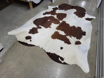 皮革地毯牛皮 #236 棕色和白色优雅全新牛皮正品 L 89x76... — 第 1/4 张图片