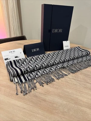 Bufanda Christian Dior azul marino/gris con logotipo oblicuo de lana Foto 1 de 4