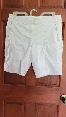 Women's Izod White Flat Front Shorts for Summer - Image 1 of 4