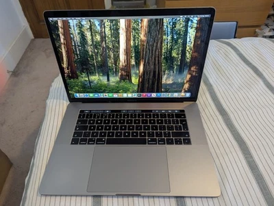 Apple MacBook Pro 15 2016 2.6GHz i7 16GB RAM 256GB SSD Logic Pro Final cut pro - Image 1 of 4