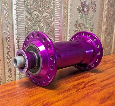 Ringle Bubba 紫色前轮毂 32H 复古 90 年代 MTB 3dv 快速释放 Ringlé — 第 1/4 张图片