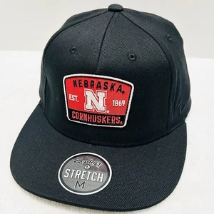 Zephyr Nebraska Cornhuskers Logo Flat Hat Cap Stretch Flex Medium Black NCAA - Picture 1 of 5