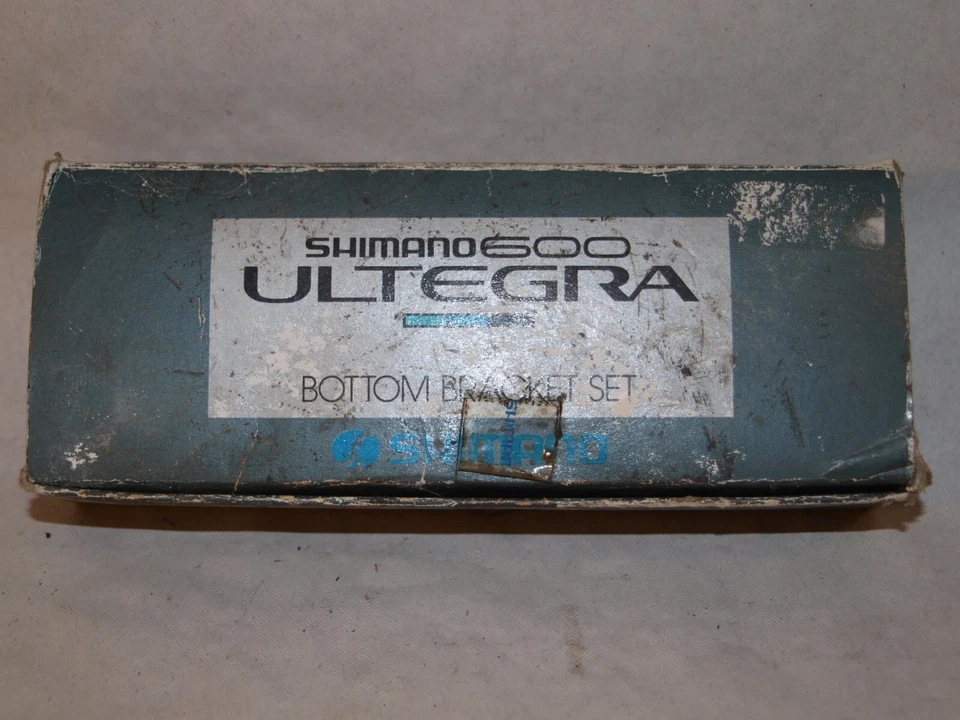 Shimano 600 Ultegra BB-6400 70 x 115mm Italian JIS bottom bracket (NOS) 1989 - Image 1 of 2
