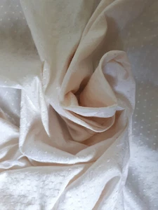 Roll of silk fabric, Ivory and textured finish, 11 metres and width is 113cm - Picture 1 of 7