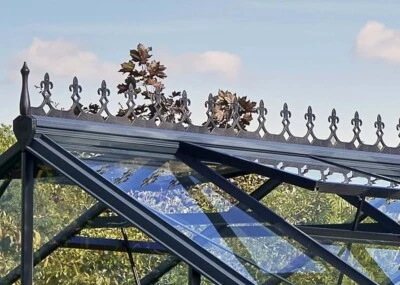 Dachfirstverzierung für Gewächshaus Juliana Premium 8,8 m² ,in schwarz
