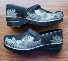 dansko metallic floral nubuck