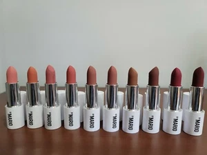 ULTRA SUEDE ™ LIPSTICK The most comfortable matte lip color SHOOSE COLOR - Picture 1 of 1