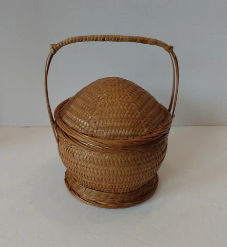 Vintage Woven Wicker Rattan Chinese Asian Basket w/ Dome Lid & Handle 7.25" Tall Cover