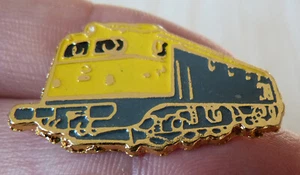 BEAU PIN'S TRANSPORT TRAIN LOCOMOTIVE 7600 - Bild 1 von 1