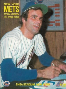 Vintage 1977 New York Mets Yearbook - NRMT Condition - Joe Torre Cover - Picture 1 of 1