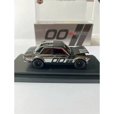 Hot Wheels Datsun 510 BRE RLC 2024 Spectraflame nero con vetrina - Immagine 1 di 4