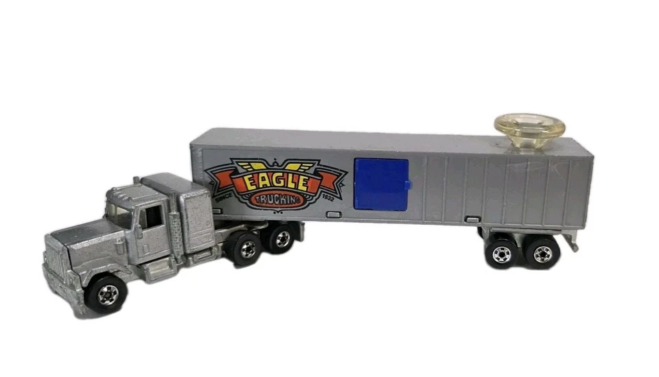 Hot Wheels Steering Rigs No. 1920 GMC Van Eagle Trucking - Image 1 of 4