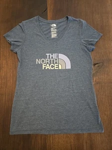 The North Face Sz Medium Women’s Slim Fit Blue Logo T-Shirt - Picture 1 of 11