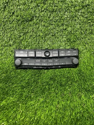 Nissan Máxima 2004-2005 estéreo AM FM receptor de radio cinta de CD casete panel de tablero Foto 1 de 4