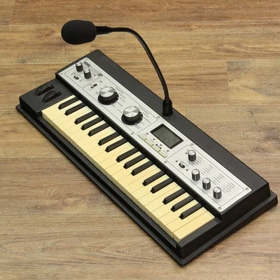 KORG microKORG XL Synthesizer – Vintage Look, Analog Modeling, Mic Included - Image 1 of 4