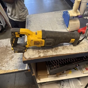 Dewalt DCS386 20V Max Brushless Variable Speed Reciprocating Saw (Tool Only) - Picture 1 of 4