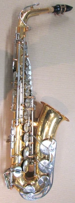 Vintage VITO Japan Alto Saxophone MOP Keys #047896 w/Hard Case - Image 1 of 4