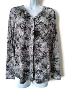 Dana Buchman Women's Black and White Button Down Long Sleeve Top Size Medium  - Picture 1 of 8