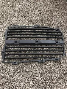 Right Side Grille Insert 03-09 Ram 2500 1500 3500 Black Passenger RH - Picture 1 of 4