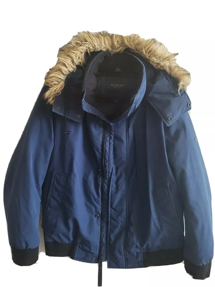 Chaqueta Andrew Marc New York con capucha cremallera completa para mujer azul medio Foto 1 de 4