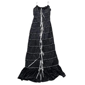 Madden Girl maxi abito a strati Medium nero bianco fiocchi a contrasto senza maniche volant - Foto 1 di 3