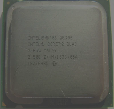 Intel Core 2 Quad  Q8300 / 4 x  2,50 GHz / 4MB / 1333MHz / Prozessor - Bild 1 von 2