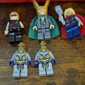 LEGO Marvel Super Heroes Minifigure Lot 5pc Loki Thor Hawkeye