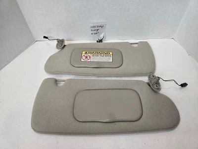 1998 - 2000 Dodge Durango conjunto de par de para-sol lateral para motorista e passageiro luz A258 - Imagem 1 de 4