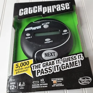NIB! Electronic Catch Phrase Hasbro Gaming Green/ Black 5000 Words 2016 Version - Picture 1 of 12