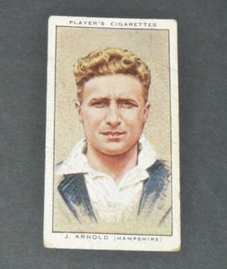 1934 JOHN PLAYER CIGARETTES CARD CRICKET CRICKETERS #2 ARNOLD HAMPSHIRE ENGLAND