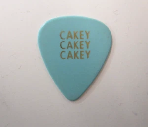George Harrison guitar pick CAKEY CAKEY CAKEY Authentic touring pick 1979 RARE ! - Picture 1 of 1