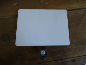 Apple MacBook 13" (2009 - A1342) Trackpad/Touchpad - Bild 1 von 2