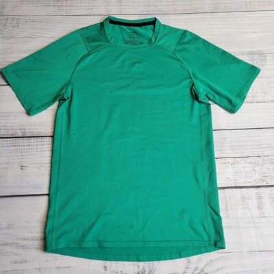 Camisa de Rendimiento Patagonia Capilene 1 Para Hombres Verde Manga Corta Talla XS Poly Span Foto 1 de 4