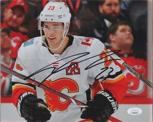 Sean Monahan Calgary Flames Autographed 8X10 Close Up Photo JSA COA - Picture 1 of 2