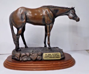 EQUINE TROPHY Signed Gant AA 2009 FUTURITY CHAMPION YEARLING STALLIONS/GELDINGS - Picture 1 of 11