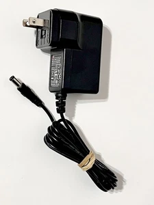 AC Adapter For Music Hall / Pro-Ject Turntable 100-240v +15V 0.8A ZZU1001-080150 - Afbeelding 1 van 7