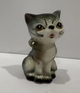 Schlüsselanhänger handbemalt Vintage grau & schwarz gestreift Katze Figur Chachki - Bild 1 von 6