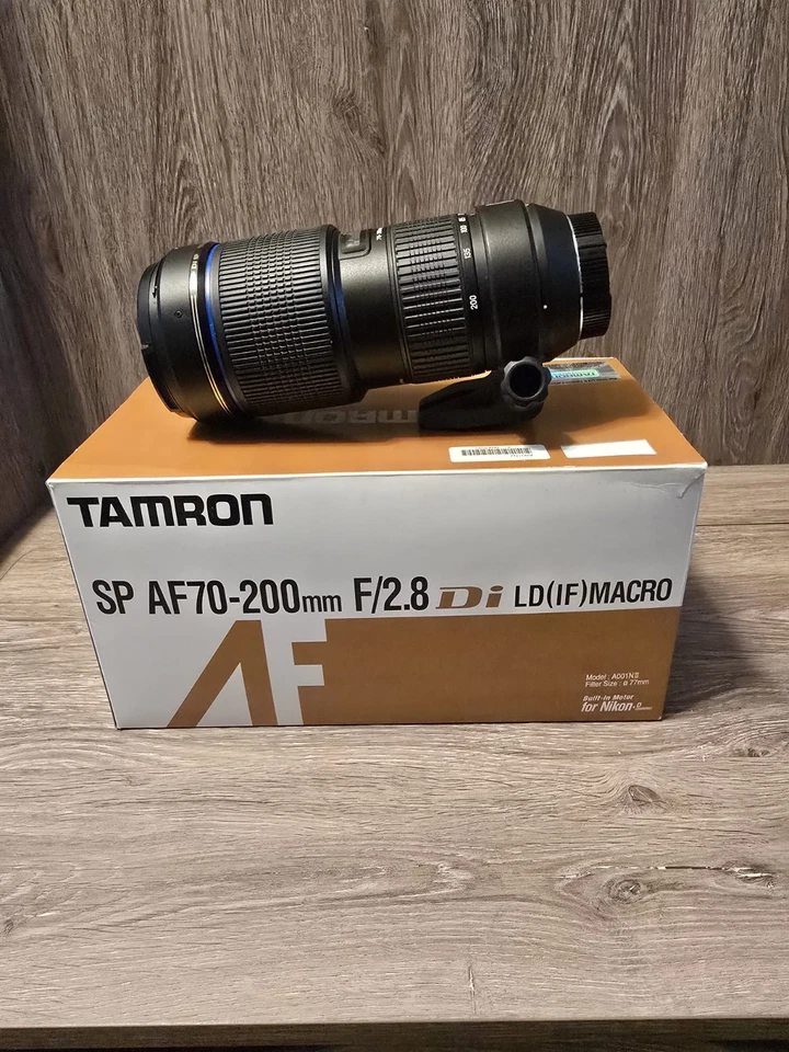 TAMRON SP 70-200MM F/2.8 DI LD (Si) MACRO Foto 1 de 2