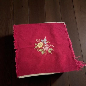 Panel de tapiz floral vintage a punta de aguja rojo elegante bordado de rosas - Imagen 1 de 7