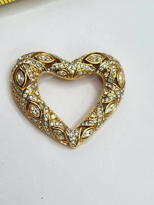 SIGNED SWAROVSKI HEART PIN/BROOCH RETIRED RARE - Picture 1 of 5