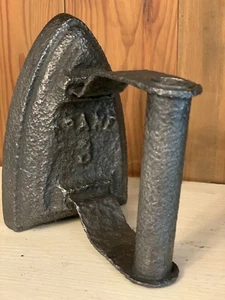Antique Victorian Cast Iron No.3 - Picture 1 of 4