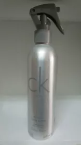 Calvin Klein CK One  8.5 Fl Oz.250 ml  All Over Body Spray TT - Picture 1 of 2