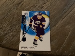 2020-21 SP Retail - Rookie Authentics Blue #104 Arthur Kaliyev (RC)