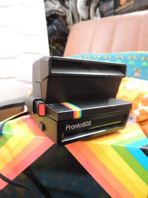 POLAROID 600 PRONTO Vintage Pronto600 rétro 70's / 80's rare  - Immagine 1 di 4